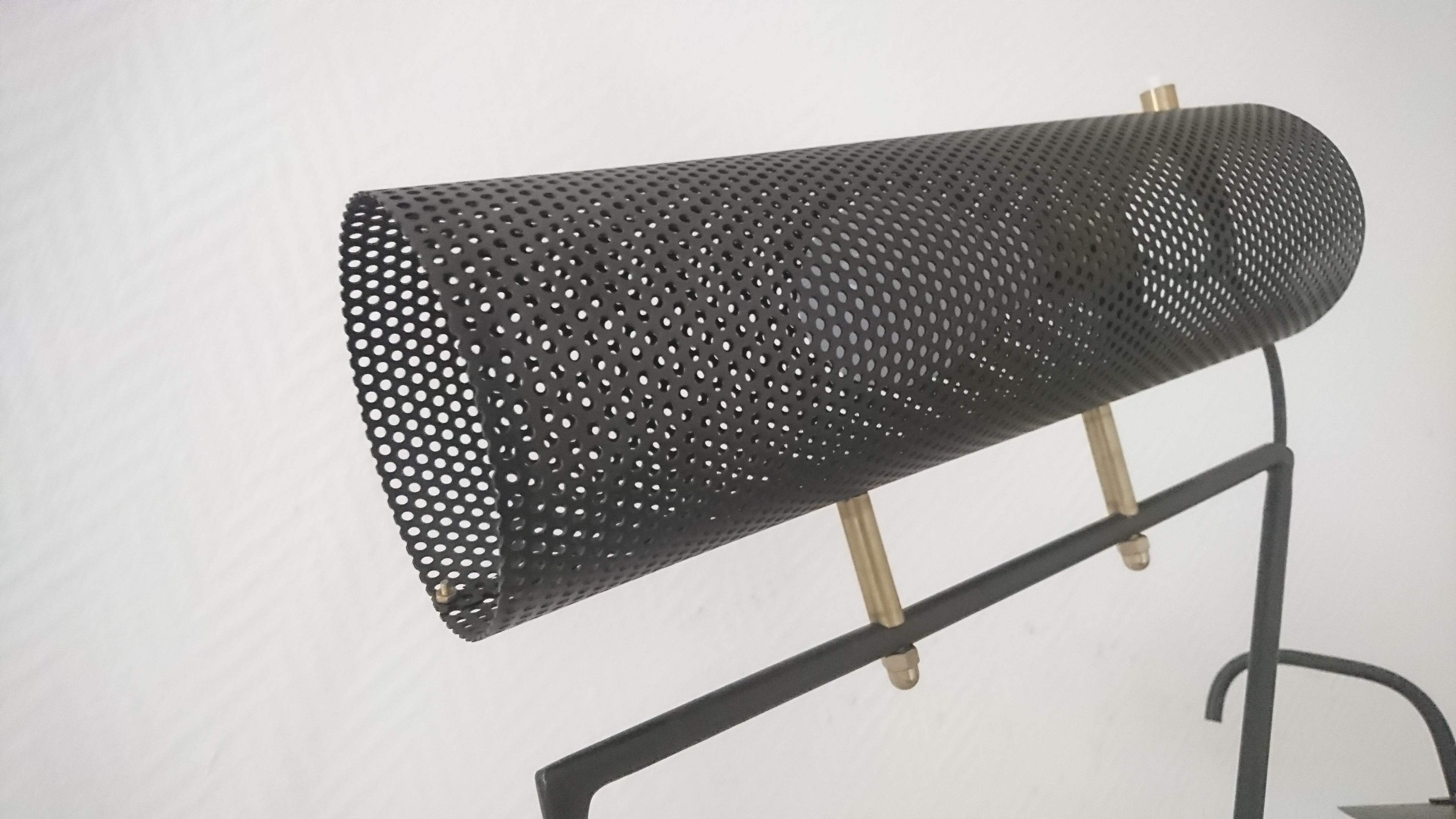 Le Guetteur — Lampe de Table Sculpturale