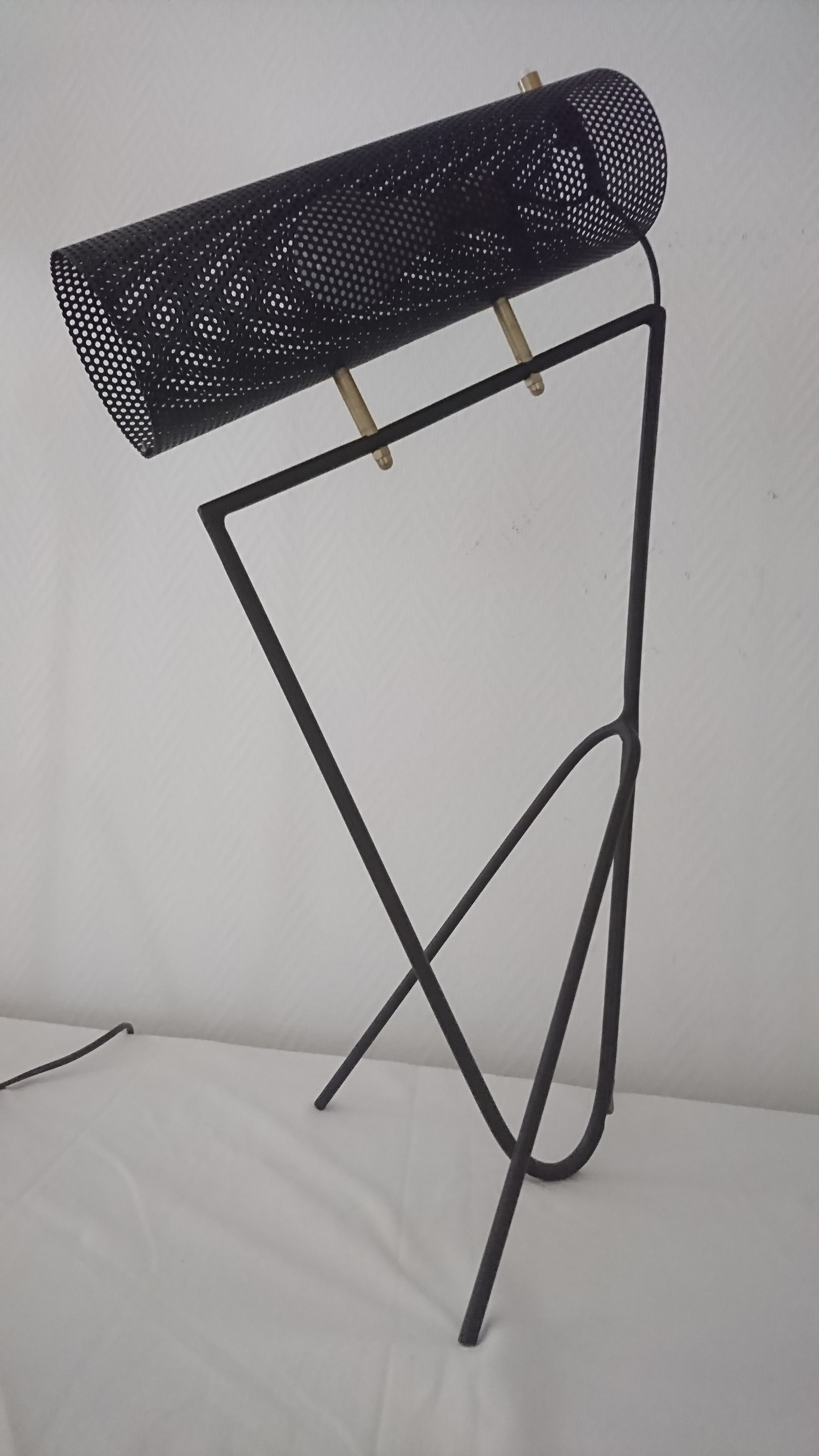 Le Guetteur — Lampe de Table Sculpturale