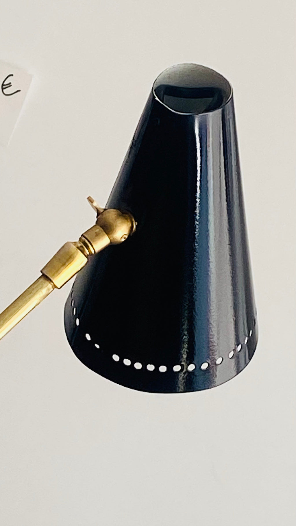 Lampe 3C — Laiton Massif & Cône Laqué Noir Mat