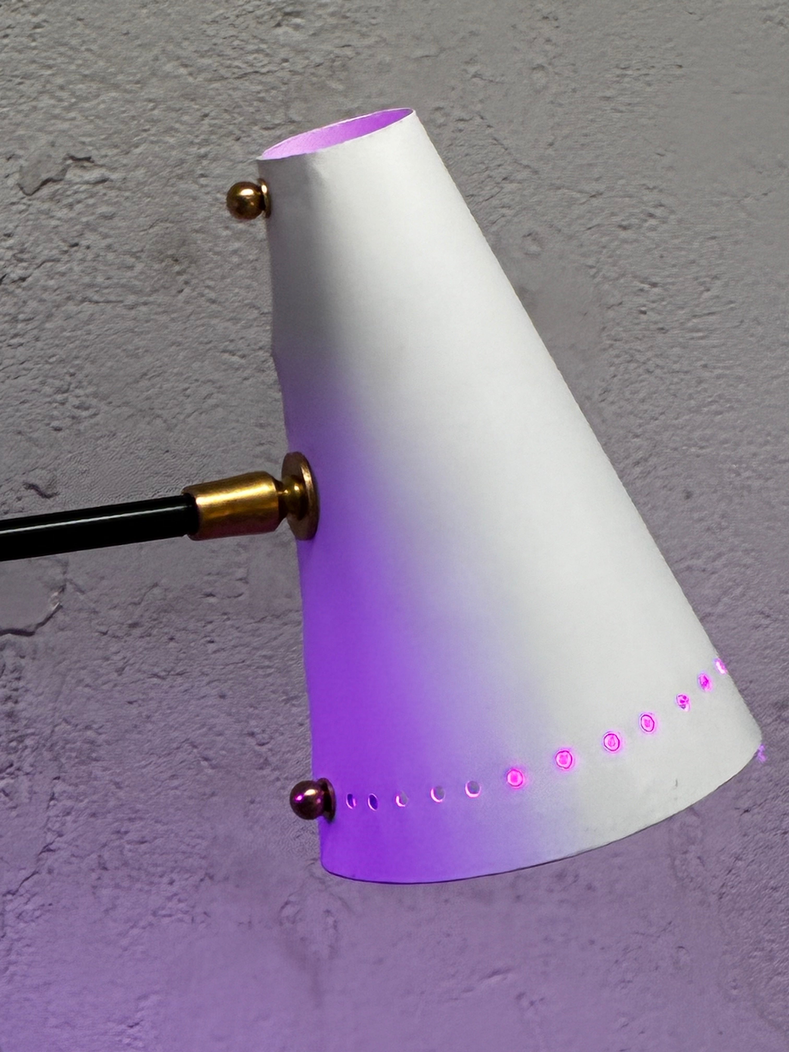 Magnifique Paire de Lampadaire, design minimaliste