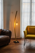 Luminaire laiton — salon parisien haussmannien