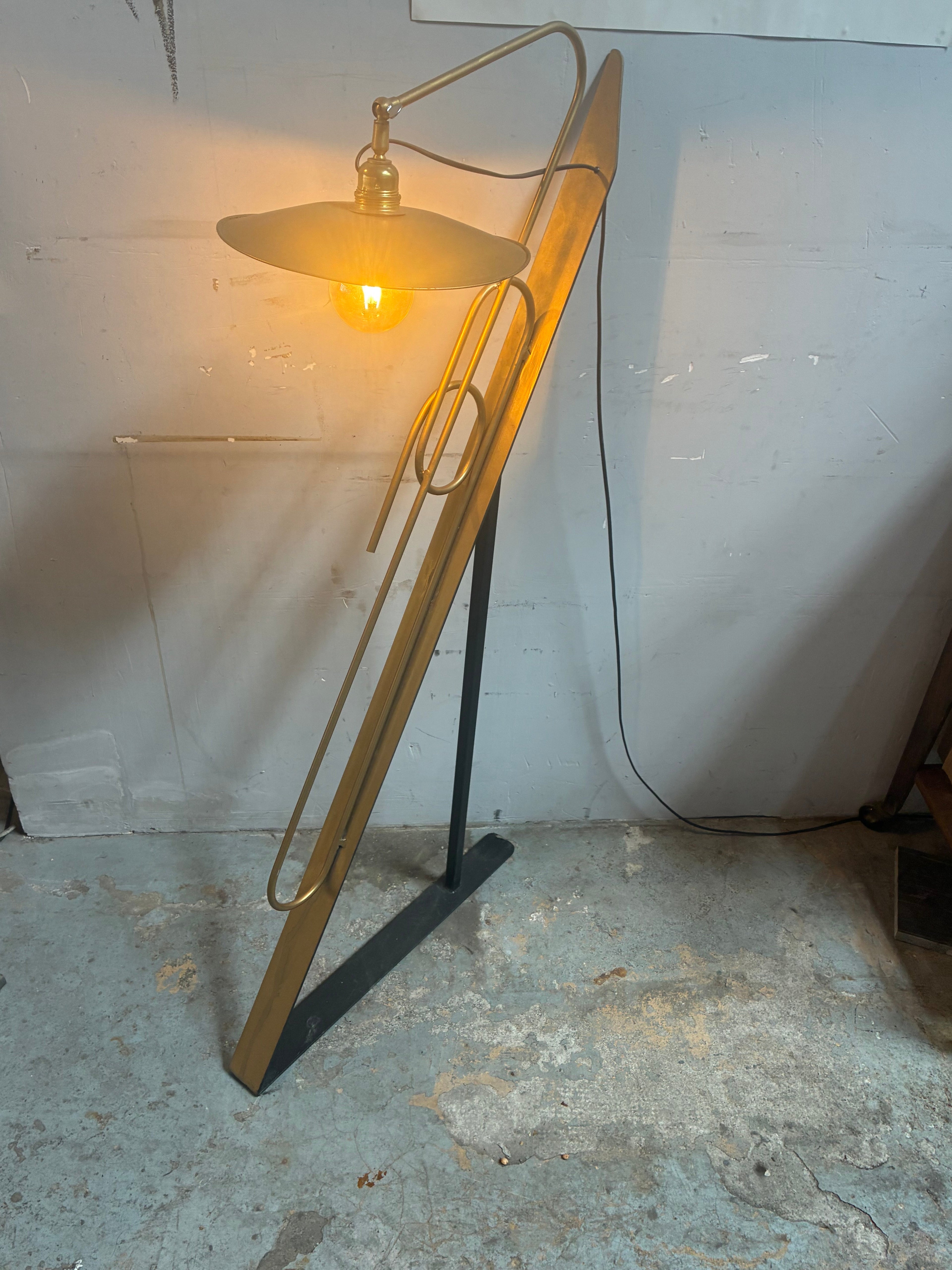 Trombone — Luminaire Sculpture