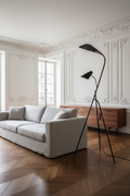 Tripode — Lumière du jour, enfilade & canapé